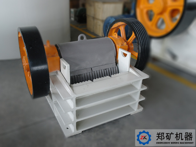 PE、PEX 系列顎式破碎機(jī)2.jpg